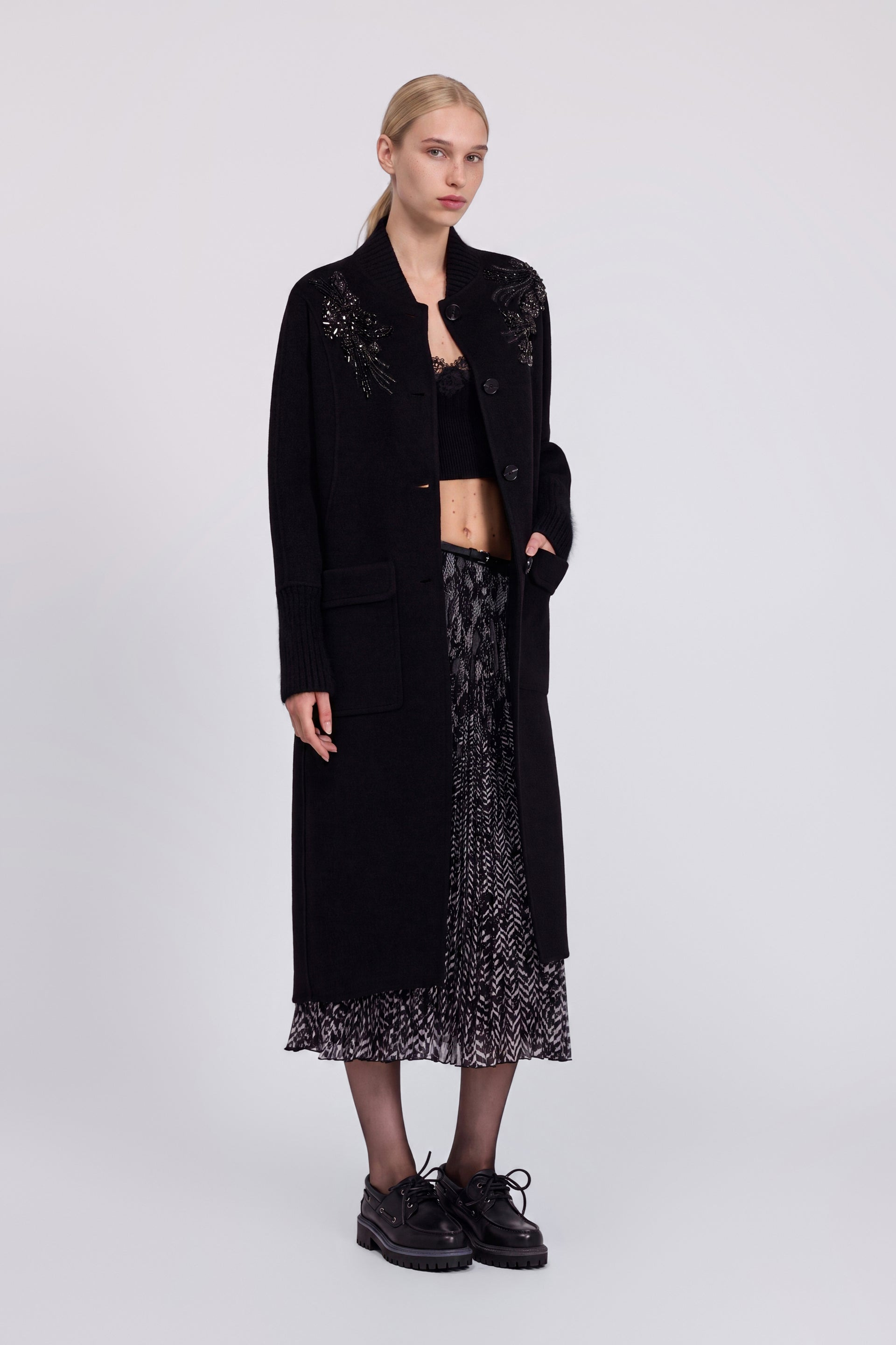 Пальто Ermanno Scervino black Пальто Ermanno Scervino black
